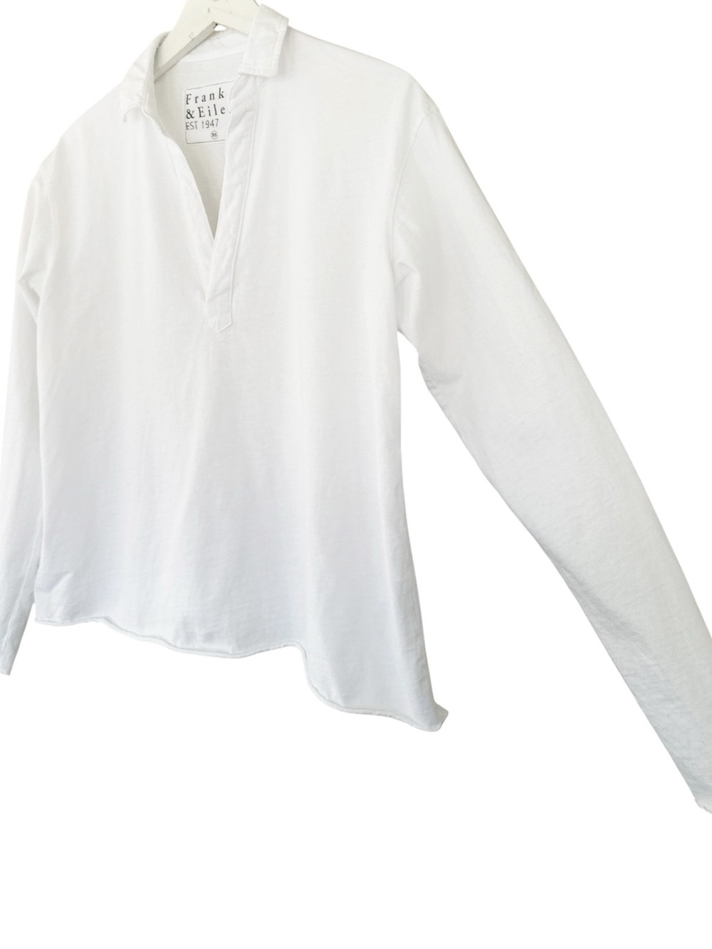 Frank & Eileen • Patrick Popover Cotton Henley - Picture 5 of 9